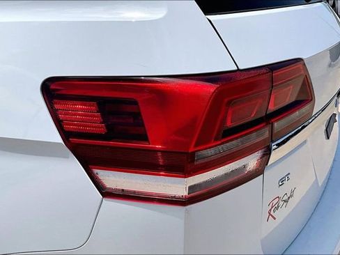 Used 2019 Volkswagen Atlas SE w/ Panoramic Sunroof Package AWD/4WD image 23