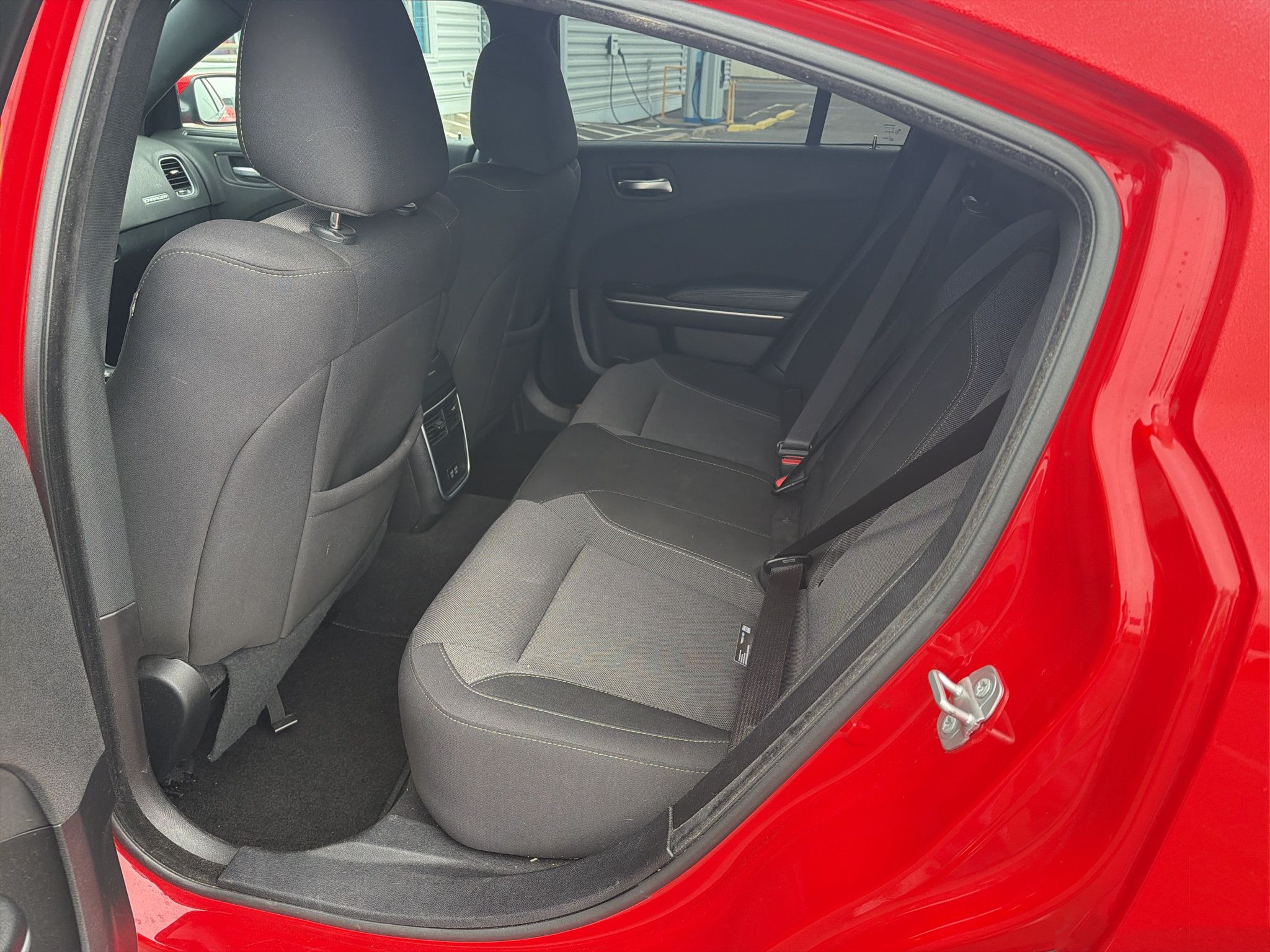Used 2022 Dodge Charger SXT RWD image 9