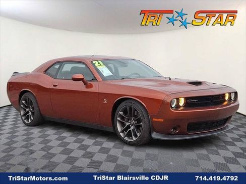 Certified 2021 Dodge Challenger R/T Scat Pack w/ Driver Convenience Group RWD image 1
