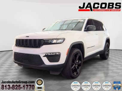 Used 2024 Jeep Grand Cherokee Limited w/ Black Appearance Package