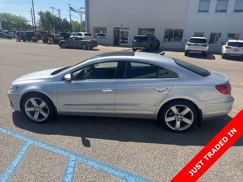 Used 2012 Volkswagen CC Lux FWD image 7