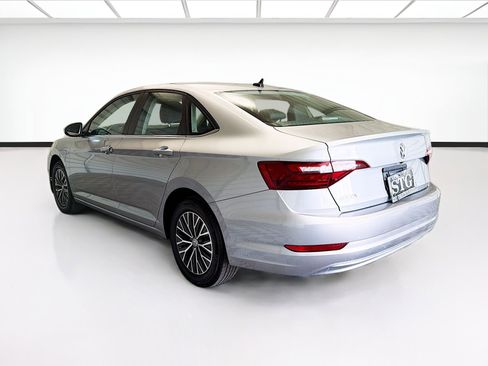 Used 2020 Volkswagen Jetta SE FWD image 6