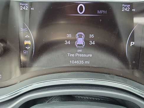 Used 2018 Jeep Grand Cherokee Laredo RWD image 17