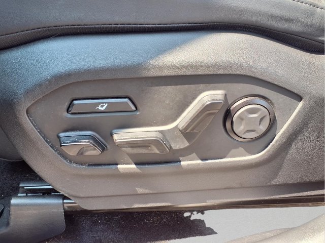 Used 2024 Hyundai Santa Fe Calligraphy AWD/4WD image 19