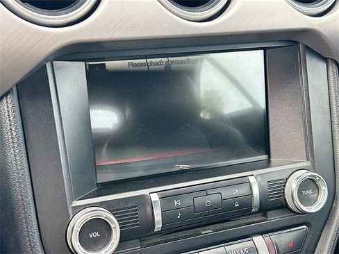 Used 2018 Ford Mustang Premium image 13