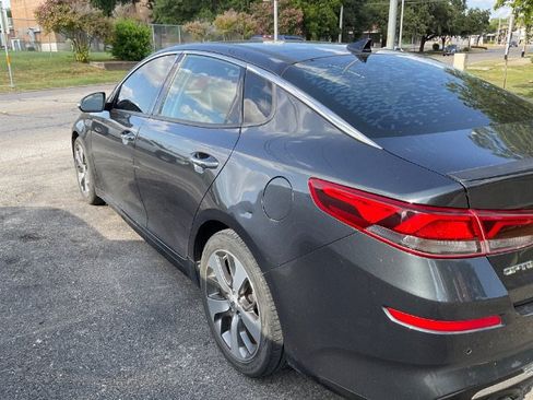 Used 2019 Kia Optima S w/ S Panoramic Sunroof Package FWD image 5
