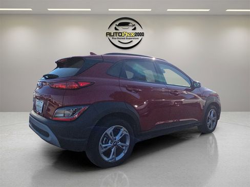 Used 2023 Hyundai Kona SEL image 7