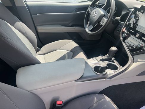 Used 2024 Toyota Camry LE w/ Convenience Package FWD image 13