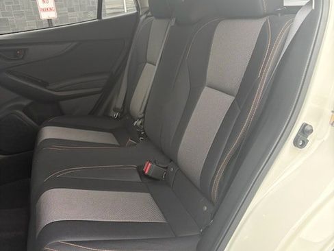 Used 2019 Subaru Crosstrek 2.0i Premium image 15