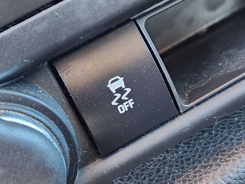 Used 2013 GMC Sierra 3500 SLE w/ SLE Preferred Package image 28