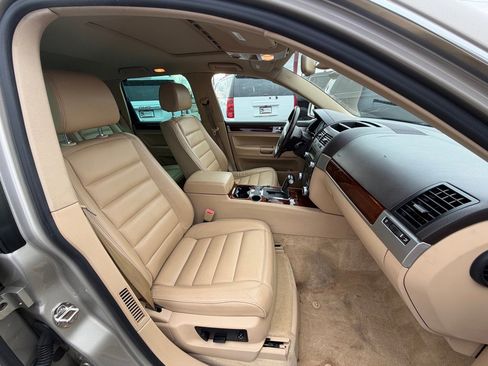 Used 2005 Volkswagen Touareg V6 image 8