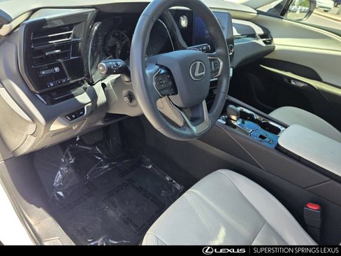 Certified 2024 Lexus RX 350 FWD w/ Technology Package image 14