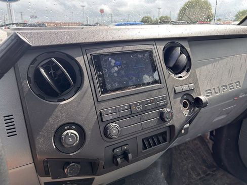 Used 2012 Ford F250 XL w/ PWR Equipment Group AWD/4WD image 17