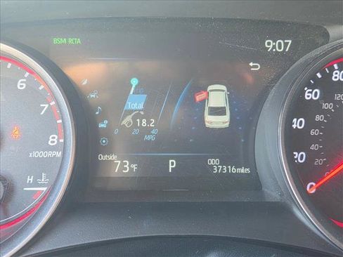Used 2024 Toyota Camry XSE FWD image 11
