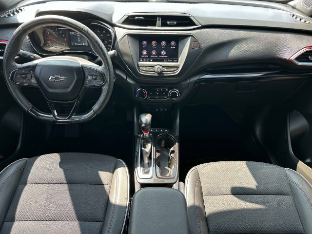 Used 2023 Chevrolet TrailBlazer RS AWD/4WD image 14