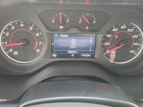 Used 2019 Chevrolet Camaro LT image 14