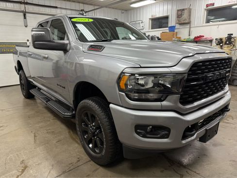 Used 2024 RAM 2500 Big Horn w/ Night Edition image 3