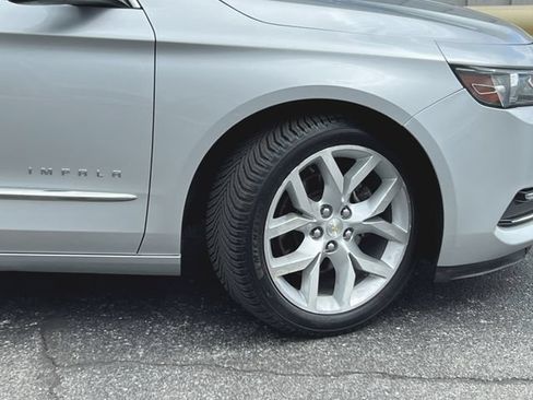 Used 2017 Chevrolet Impala Premier FWD image 20