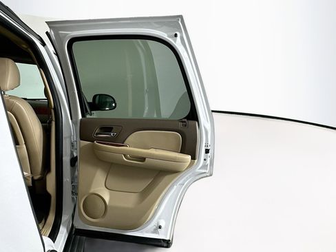 Used 2014 Chevrolet Tahoe LS w/ All-Star Edition RWD image 28