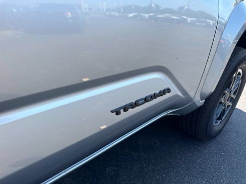 Used 2026 Toyota Tacoma TRD Sport AWD/4WD image 24
