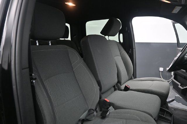 Used 2024 RAM 2500 Big Horn w/ Safety Group AWD/4WD image 45