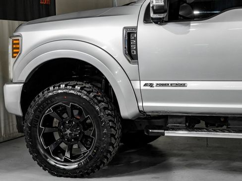 Used 2019 Ford F250 Lariat w/ Lariat Ultimate Package AWD/4WD image 13
