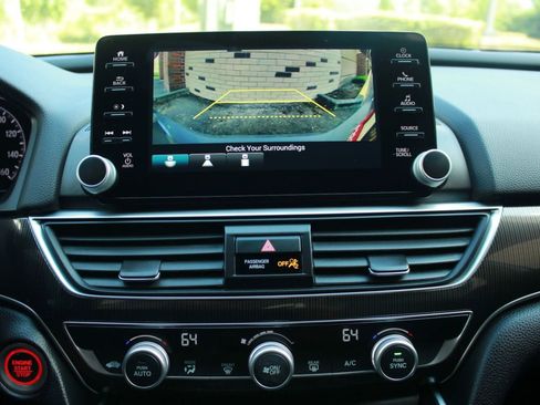 Used 2021 Honda Accord Sport image 16