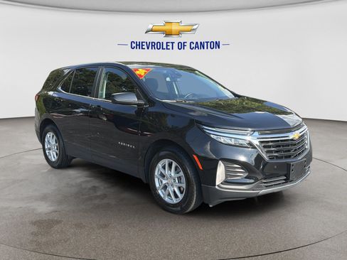 Used 2024 Chevrolet Equinox LT FWD image 3