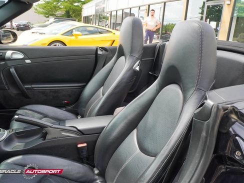 Used 2006 Porsche 911 Carrera 4 AWD/4WD image 20