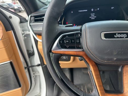 Certified 2023 Jeep Grand Cherokee L Summit image 16