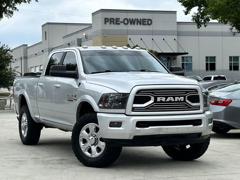 Used 2018 RAM 2500 Lone Star w/ Sport Appearance Group AWD/4WD image 2