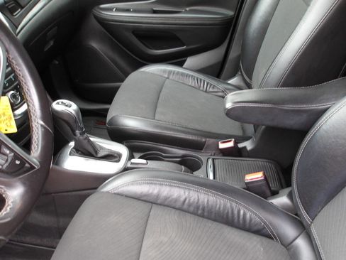 Used 2013 Buick Encore Convenience image 16