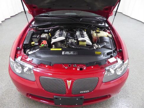 Used 2004 Pontiac GTO w/ Limited Edition Pulse Red RWD image 30