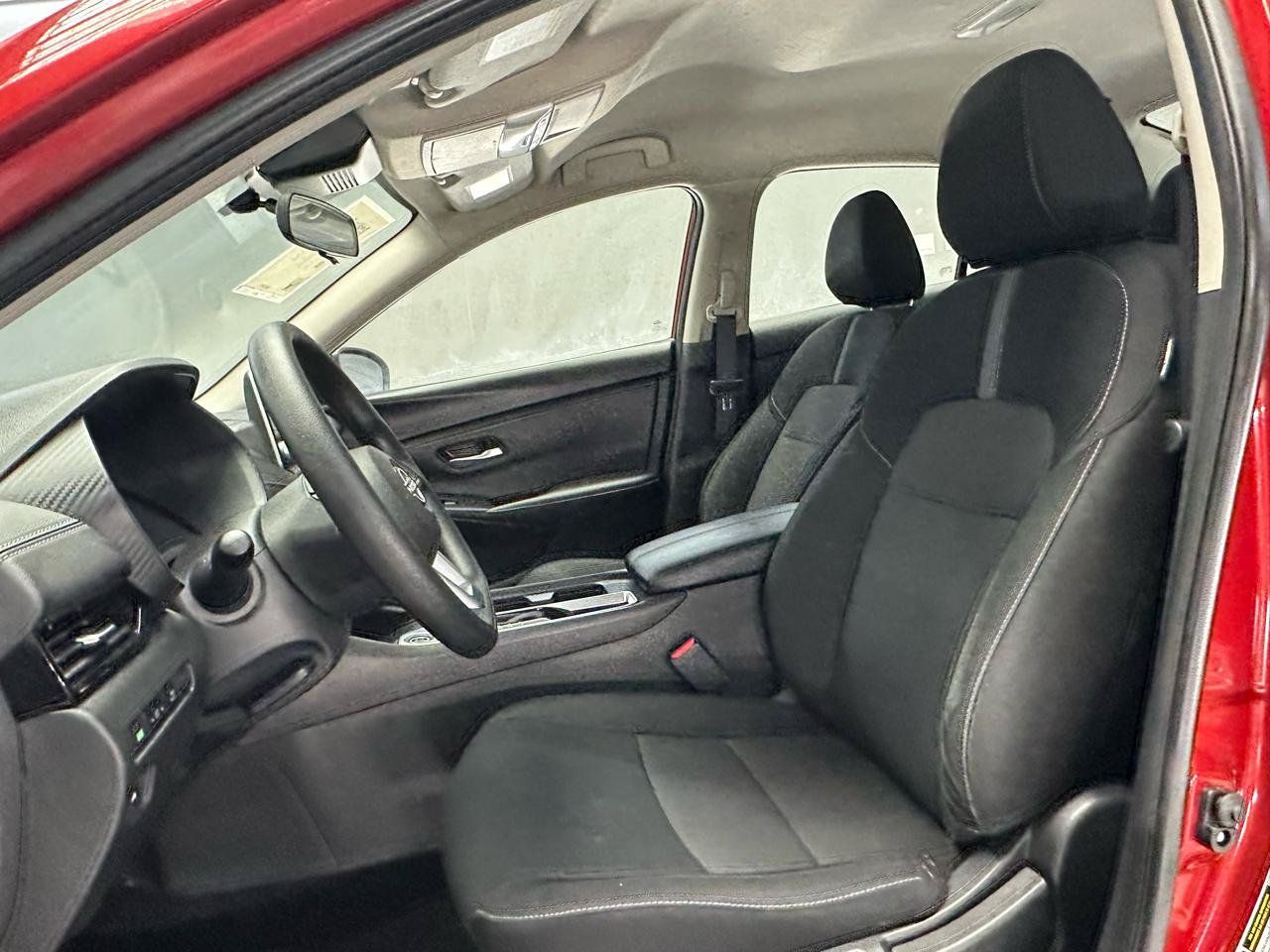 Used 2025 Nissan Sentra SV w/ Trunk Package FWD image 17