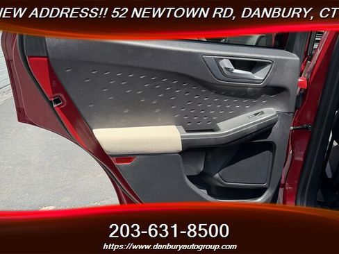 Used 2020 Ford Escape SE AWD/4WD image 27