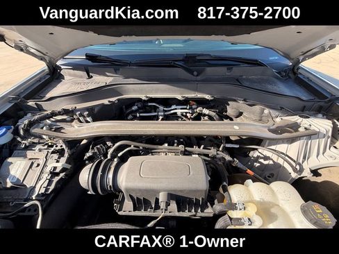 Used 2023 Ford Explorer Limited image 28