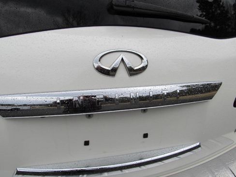 Used 2017 INFINITI QX80 2WD w/ Driver Assistance Package image 12