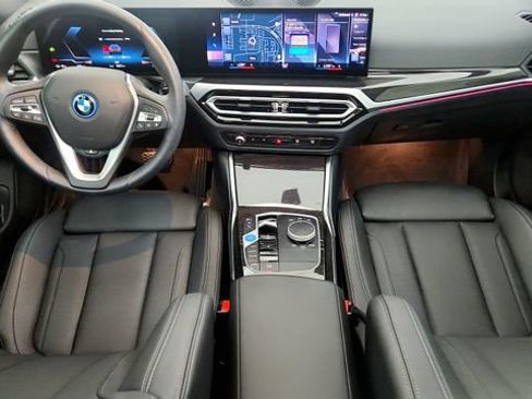 Used 2023 BMW i4 eDrive35 w/ Premium Package RWD image 57