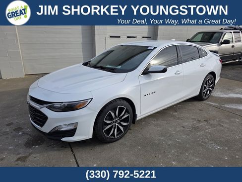 Used 2020 Chevrolet Malibu RS image 1