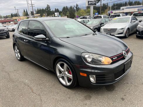 Used 2013 Volkswagen GTI 2-Door image 6
