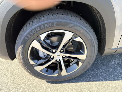 New 2026 Chevrolet Trax RS w/ Driver Confidence Package image 11