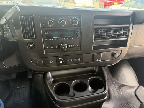 Used 2023 Chevrolet Express 2500 2500 Cargo w/ Driver Convenience Package image 10