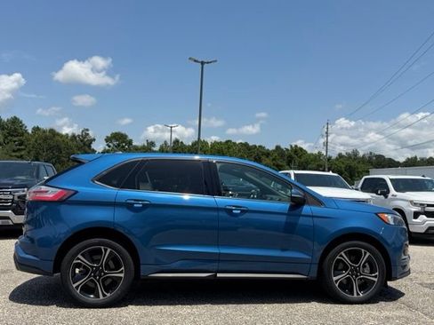 Used 2021 Ford Edge ST w/ Cargo Accessory Package AWD/4WD image 6