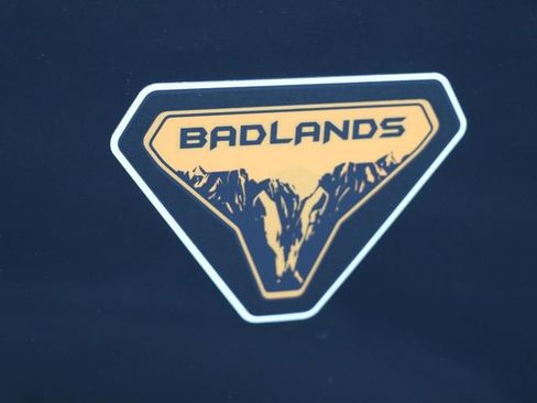 Used 2025 Ford Bronco Sport Badlands AWD/4WD image 8