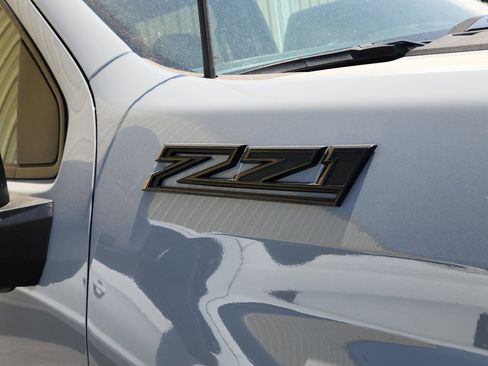 Used 2024 Chevrolet Silverado 2500 LTZ w/ LTZ Plus Package AWD/4WD image 4
