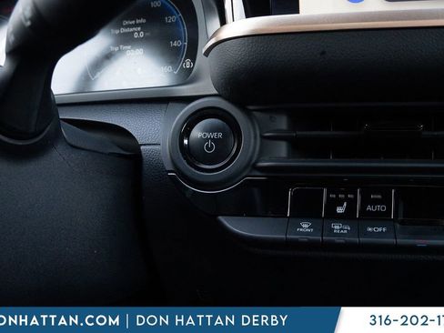 Used 2023 Toyota Crown XLE image 10