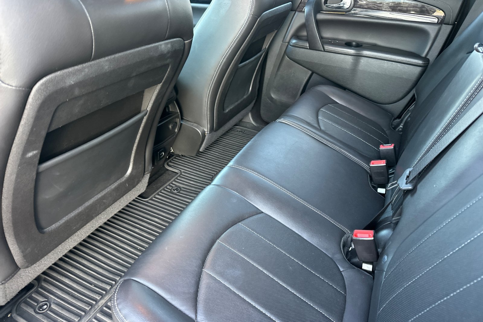 Used 2017 Buick Enclave Leather w/ Enclave Sport Touring Edition AWD/4WD image 14