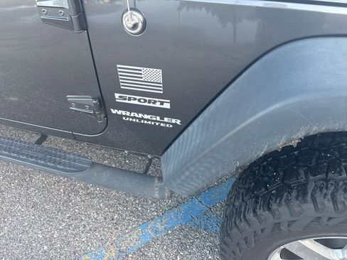Used 2016 Jeep Wrangler Unlimited Sport w/ Quick Order Package 24S AWD/4WD image 6