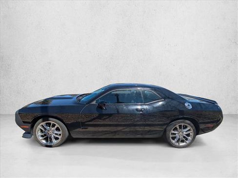 Used 2022 Dodge Challenger GT image 8