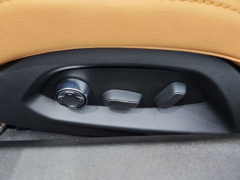 New 2025 Chevrolet Corvette Z06 image 17